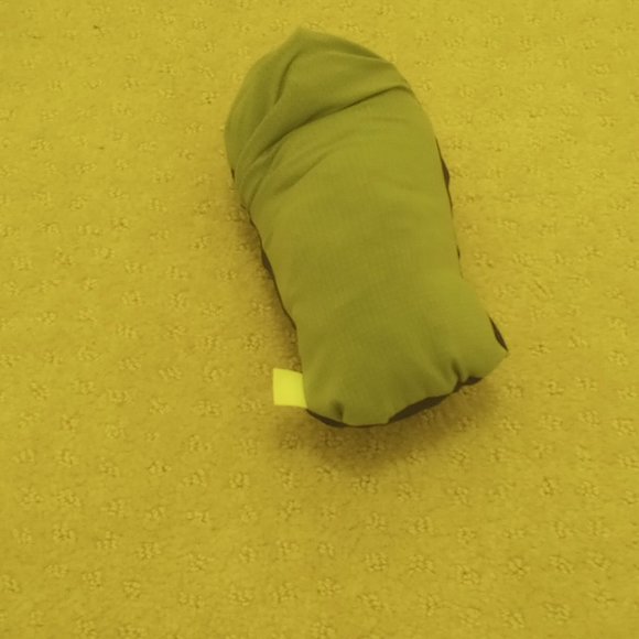 Lululemon Men's Packable Anorak - medium. - Picture 5 of 5